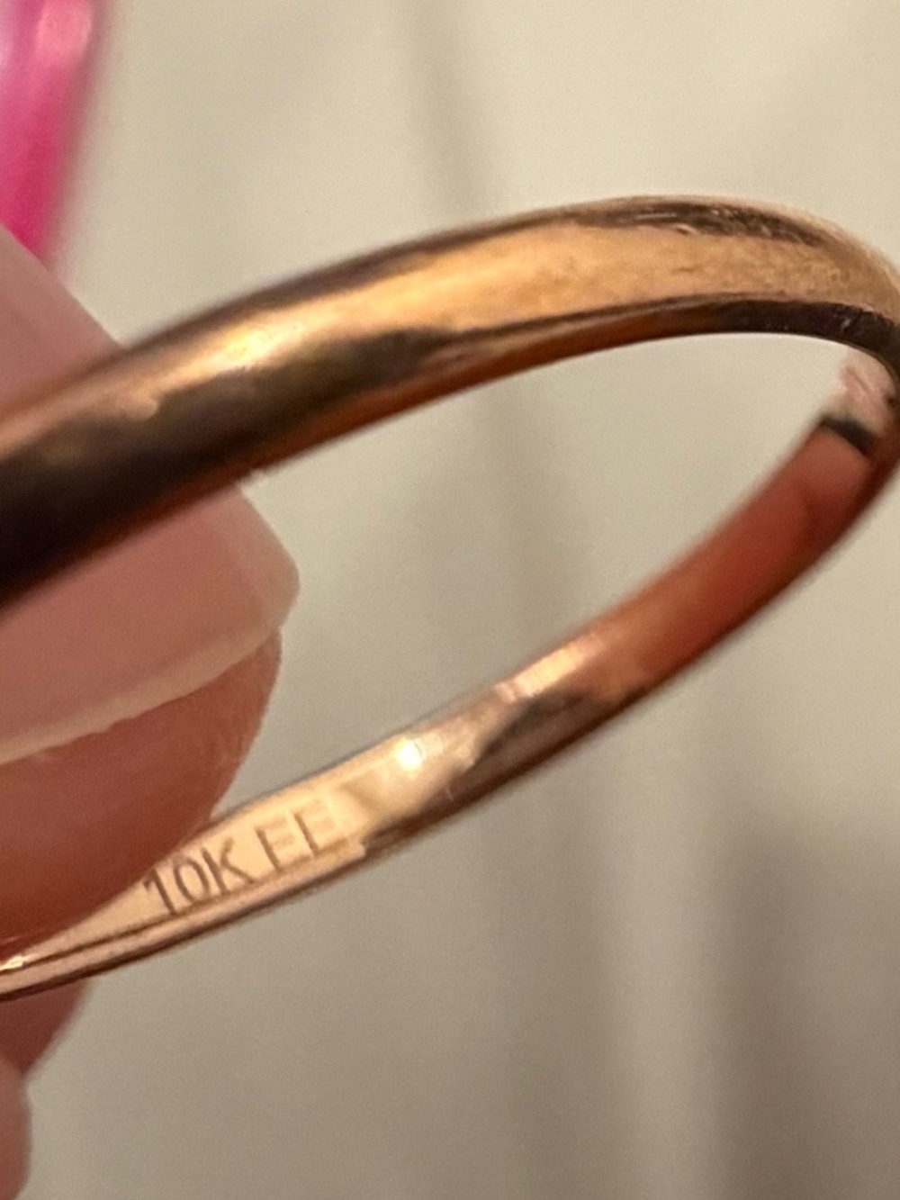 10 Kt Rose Gold Ring - Picture 4 of 6